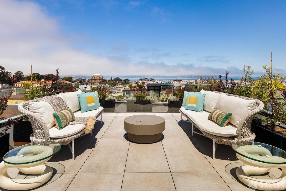 Detail Gallery Image 19 of 64 For 2762 Filbert St, San Francisco,  CA 94123 - – Beds | – Baths