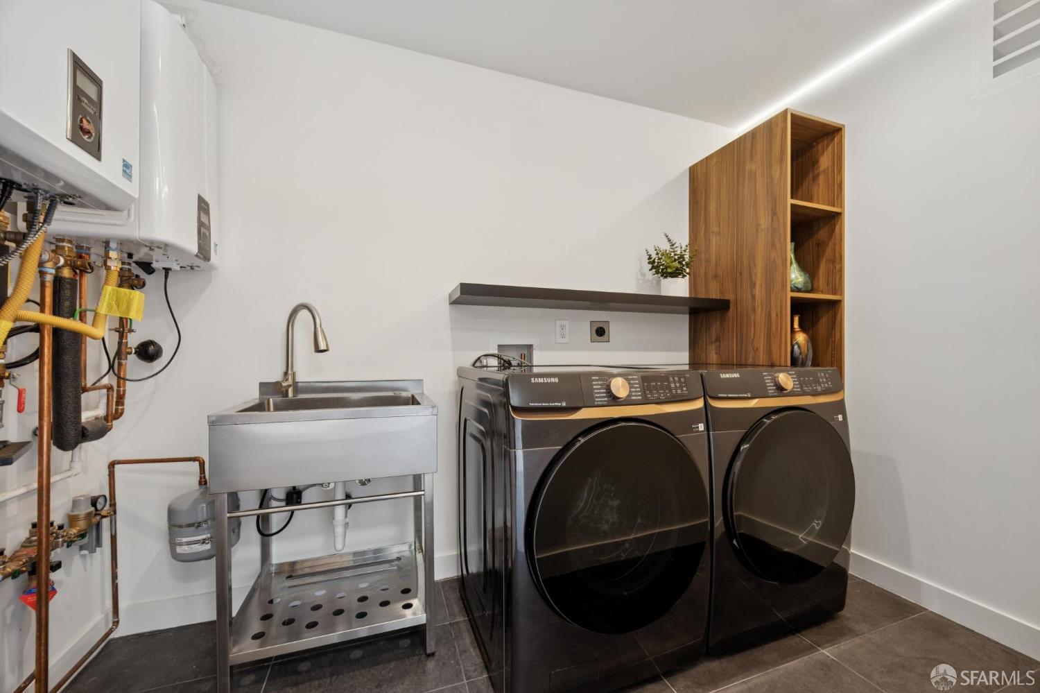 Detail Gallery Image 44 of 50 For 2015 16th Ave, San Francisco,  CA 94116 - 5 Beds | 4 Baths