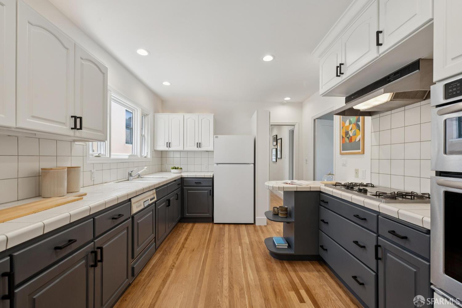 Detail Gallery Image 23 of 54 For 2 Marne Ave, San Francisco,  CA 94127 - 3 Beds | 1 Baths