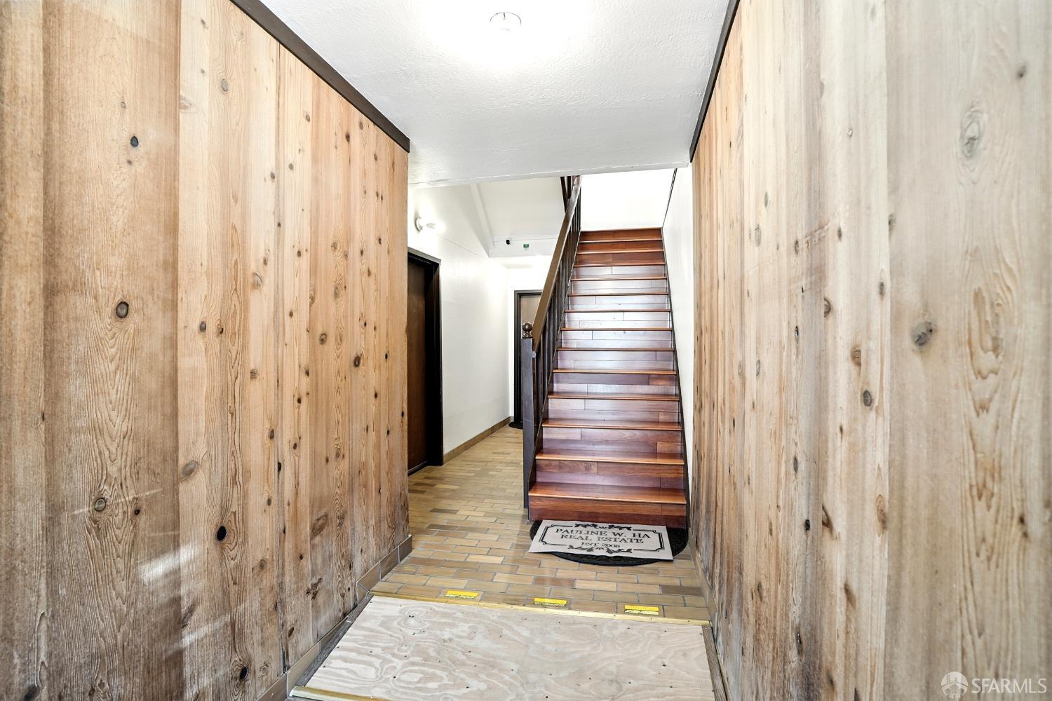 Photo #3: 425061424 Listing 