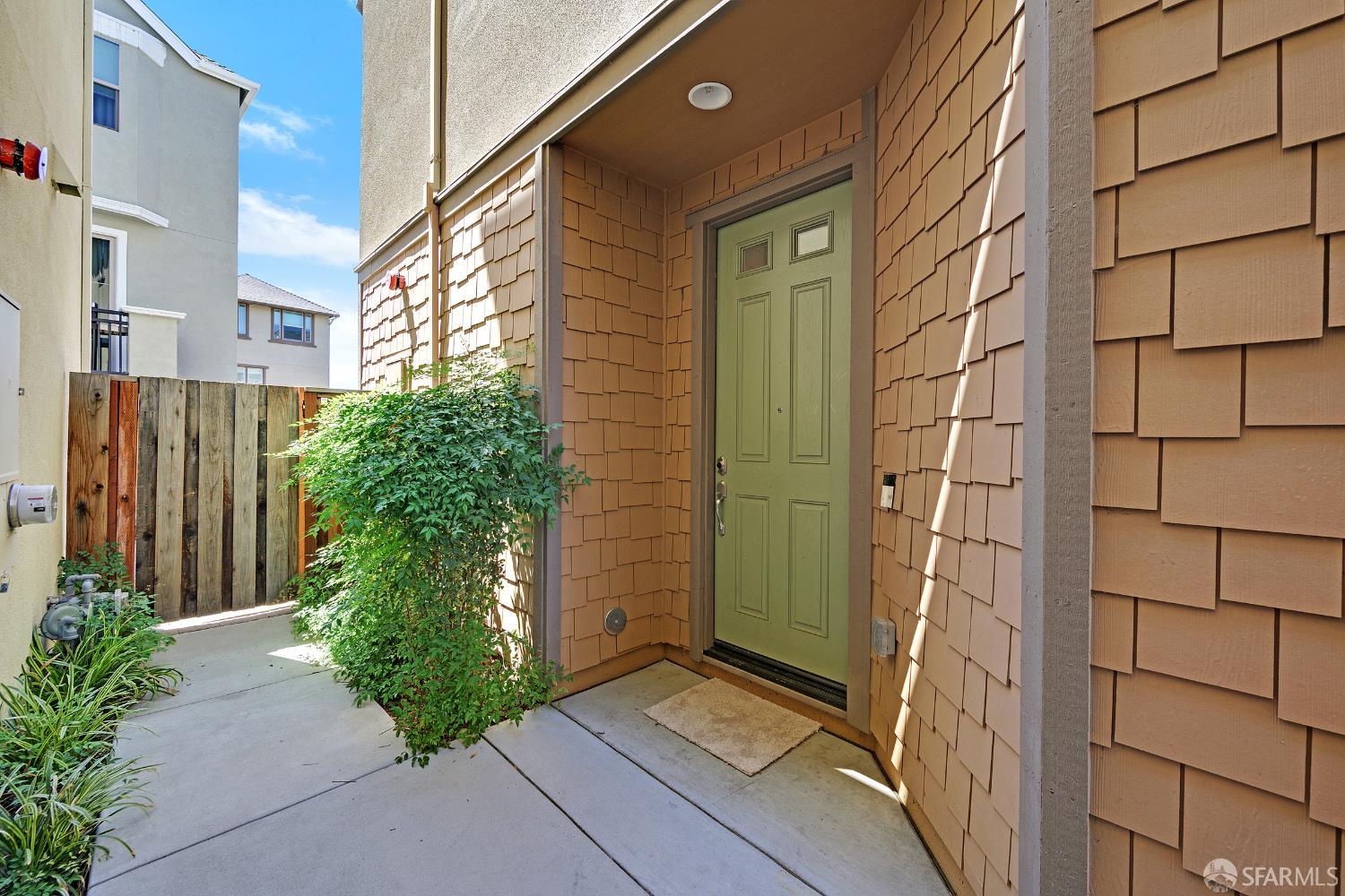 Detail Gallery Image 5 of 33 For 2908 Worthing Common Cir, Livermore,  CA 94550 - 4 Beds | 3/1 Baths