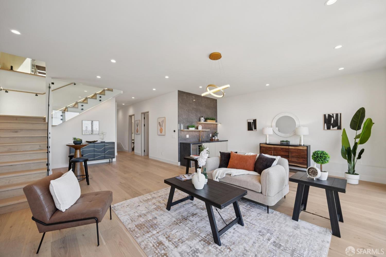 Detail Gallery Image 32 of 50 For 2015 16th Ave, San Francisco,  CA 94116 - 5 Beds | 4 Baths
