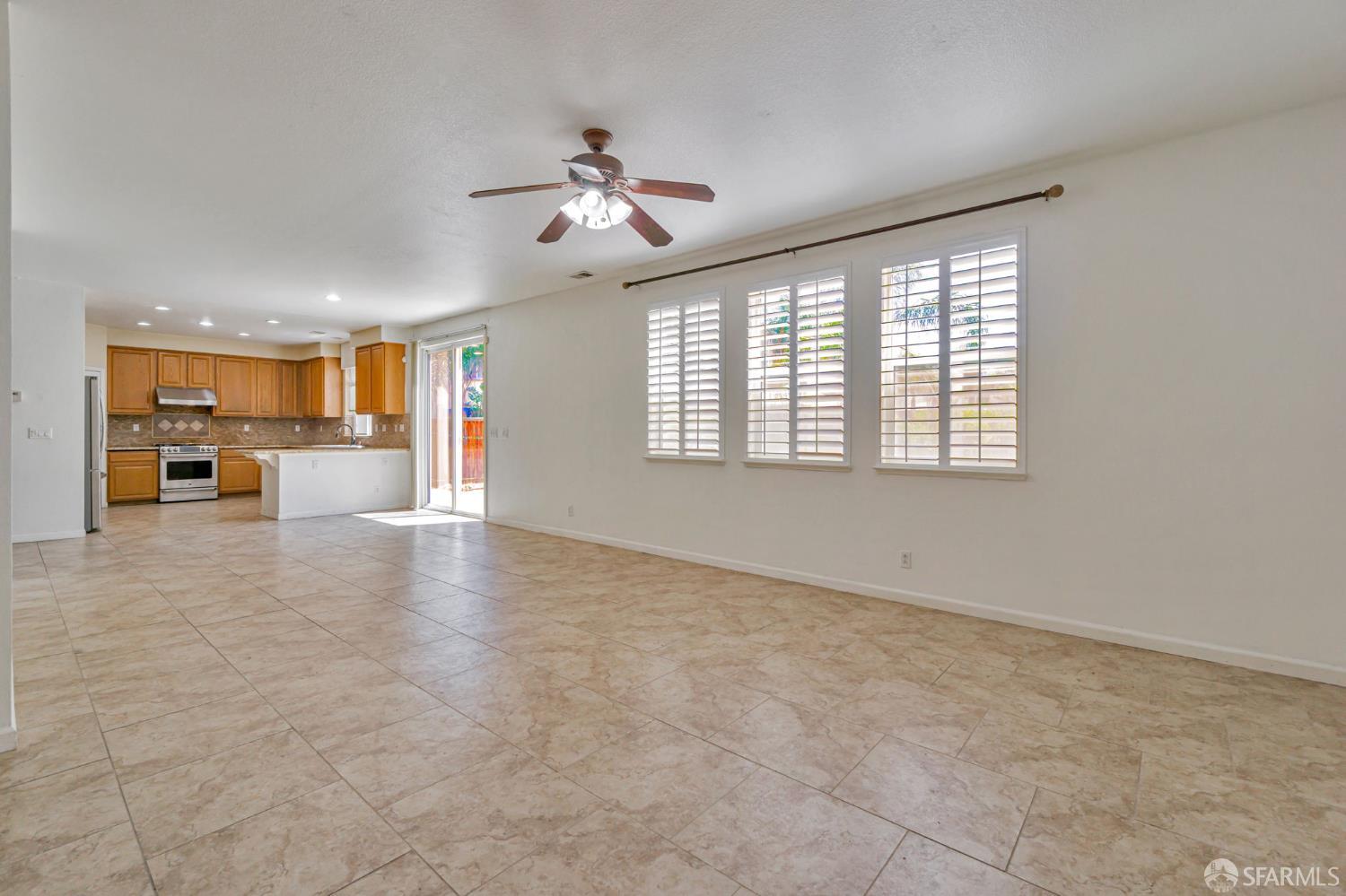 Detail Gallery Image 15 of 52 For 305 Malicoat Ave, Oakley,  CA 94561 - 4 Beds | 2/1 Baths