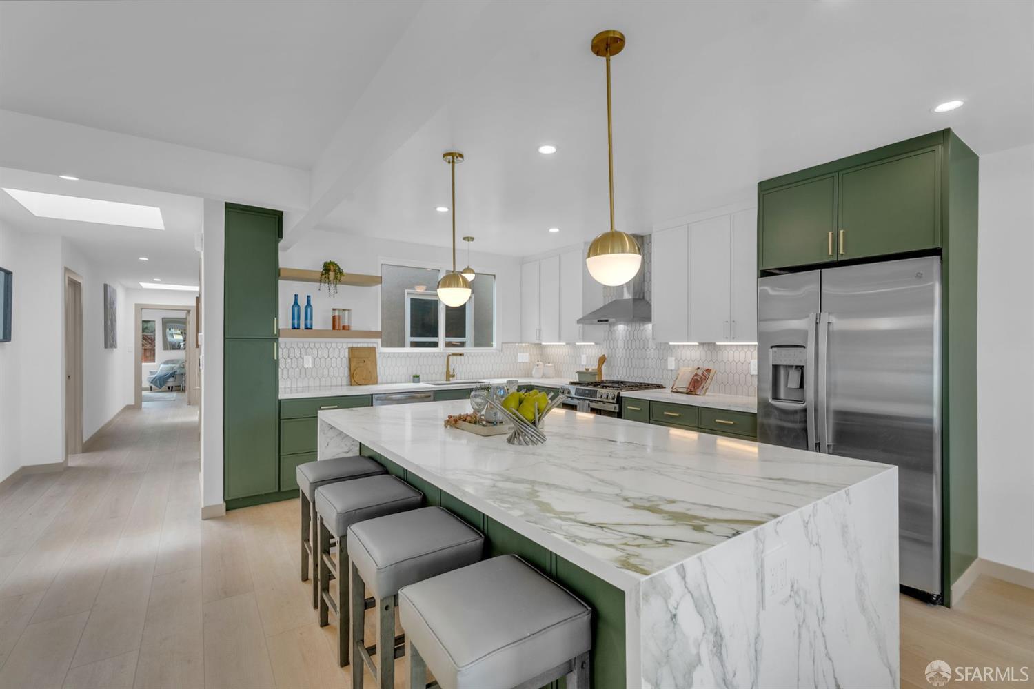 Detail Gallery Image 19 of 80 For 1739 Quesada Ave, San Francisco,  CA 94124 - 3 Beds | 2 Baths