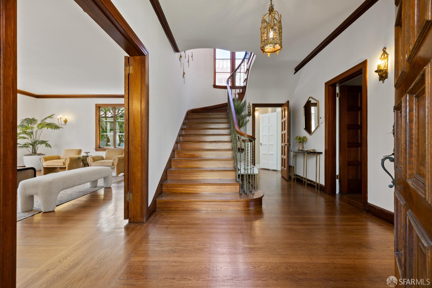 Detail Gallery Image 10 of 94 For 17 Santa Monica Way, San Francisco,  CA 94127 - 5 Beds | 3/1 Baths