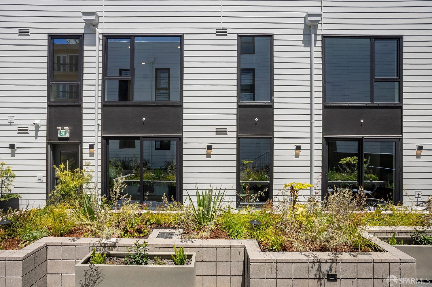 Detail Gallery Image 22 of 34 For 915 North Point St #H2,  San Francisco,  CA 94109 - 2 Beds | 2 Baths