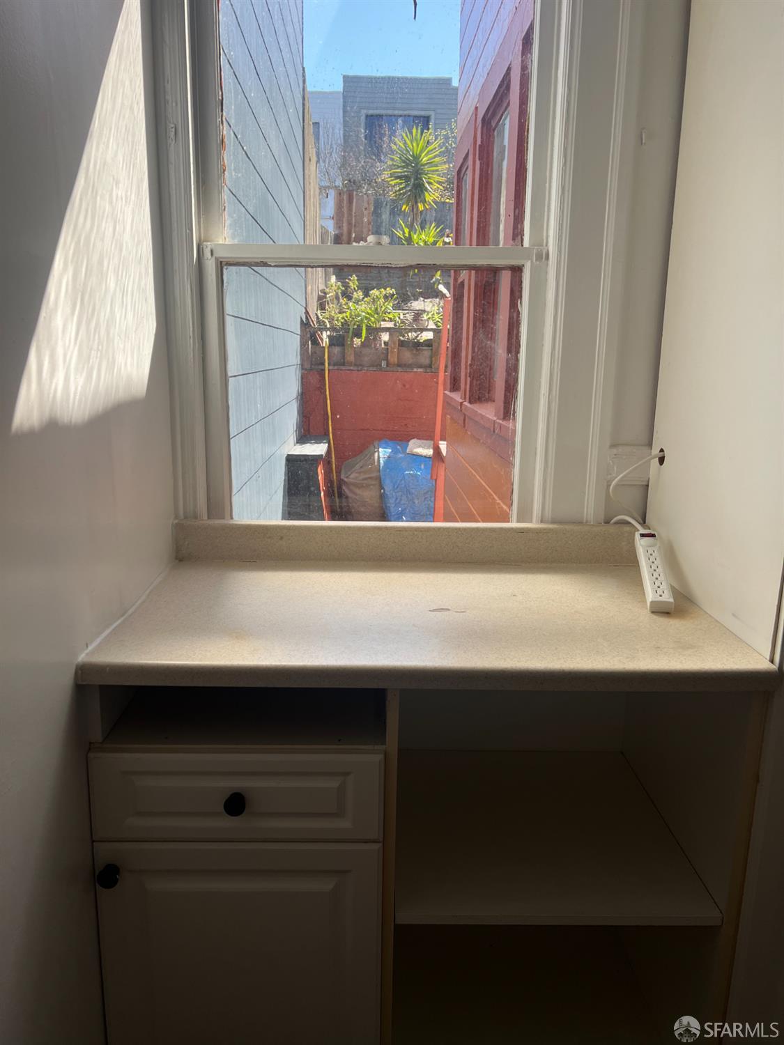 Detail Gallery Image 10 of 30 For 1650 19th Ave, San Francisco,  CA 94122 - 3 Beds | 2/1 Baths