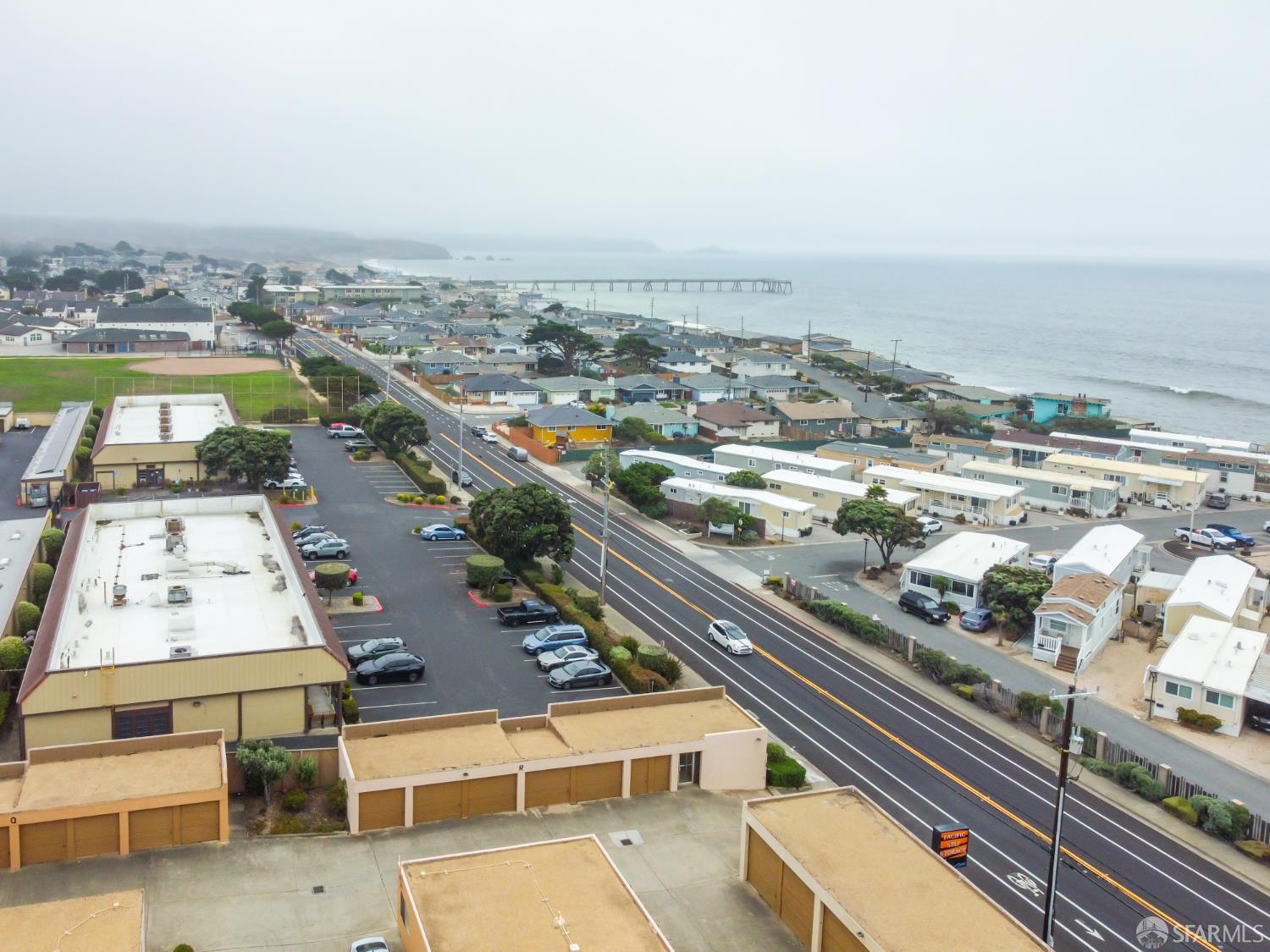 Detail Gallery Image 45 of 55 For 125 1st Ave, Pacifica,  CA 94044 - 1 Beds | 1 Baths