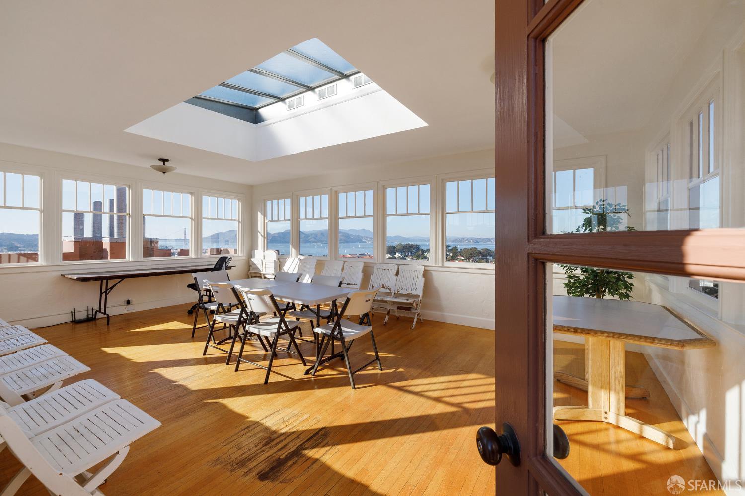 Photo #14: 425066956 Listing: Photo #14
