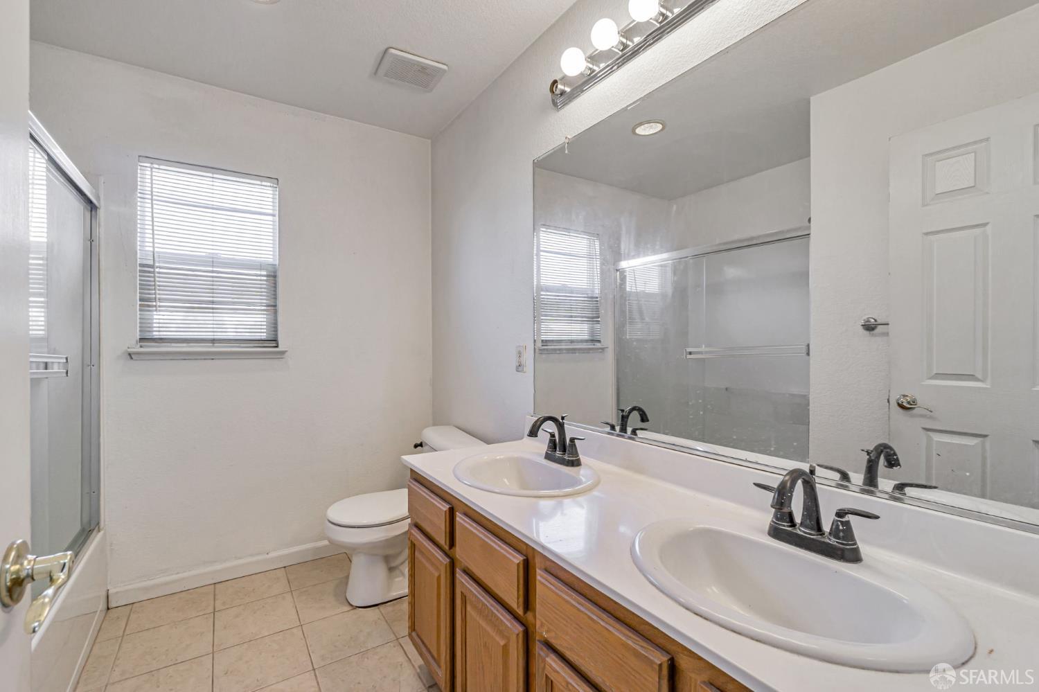 Detail Gallery Image 35 of 52 For 305 Malicoat Ave, Oakley,  CA 94561 - 4 Beds | 2/1 Baths