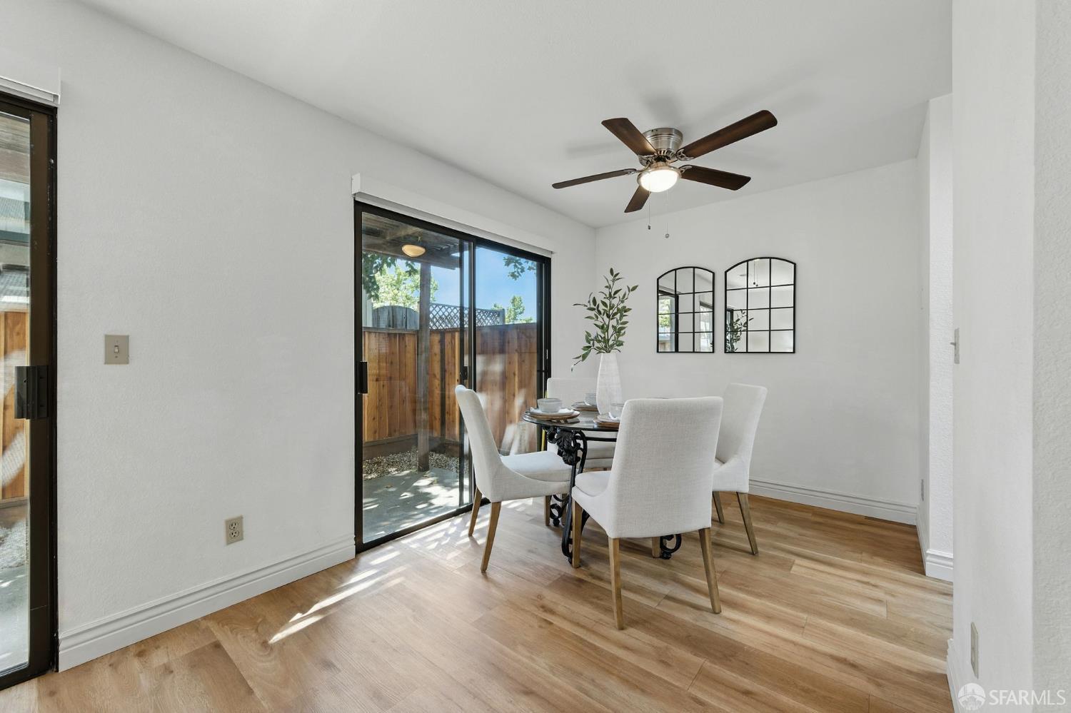 Detail Gallery Image 6 of 36 For 8266 Gaunt Ave #F1,  Gilroy,  CA 95020 - 2 Beds | 1/1 Baths