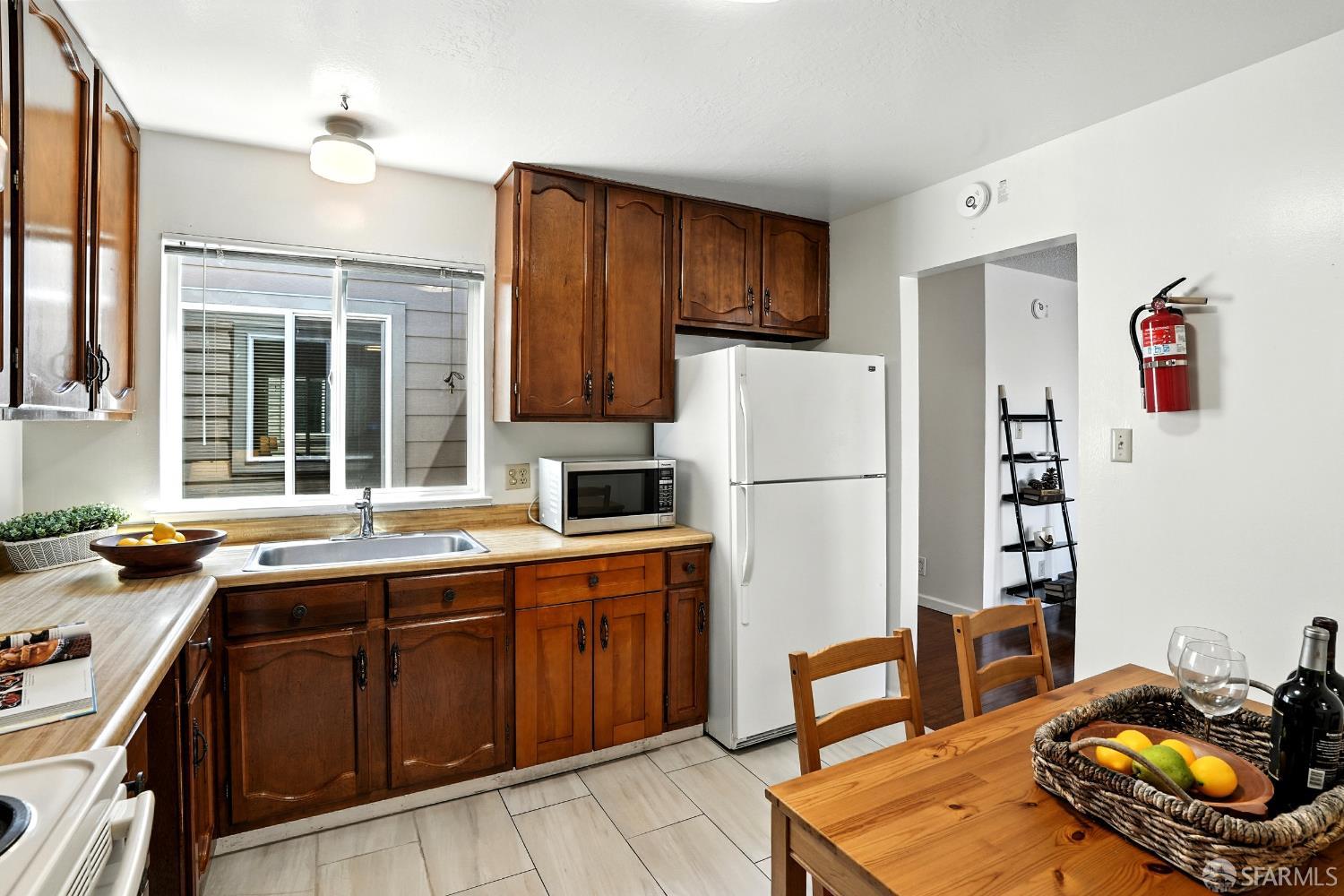 Photo #13: 425061446 Listing: Photo #13