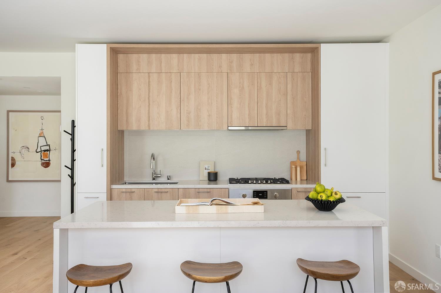 Detail Gallery Image 6 of 34 For 915 North Point St #H2,  San Francisco,  CA 94109 - 2 Beds | 2 Baths