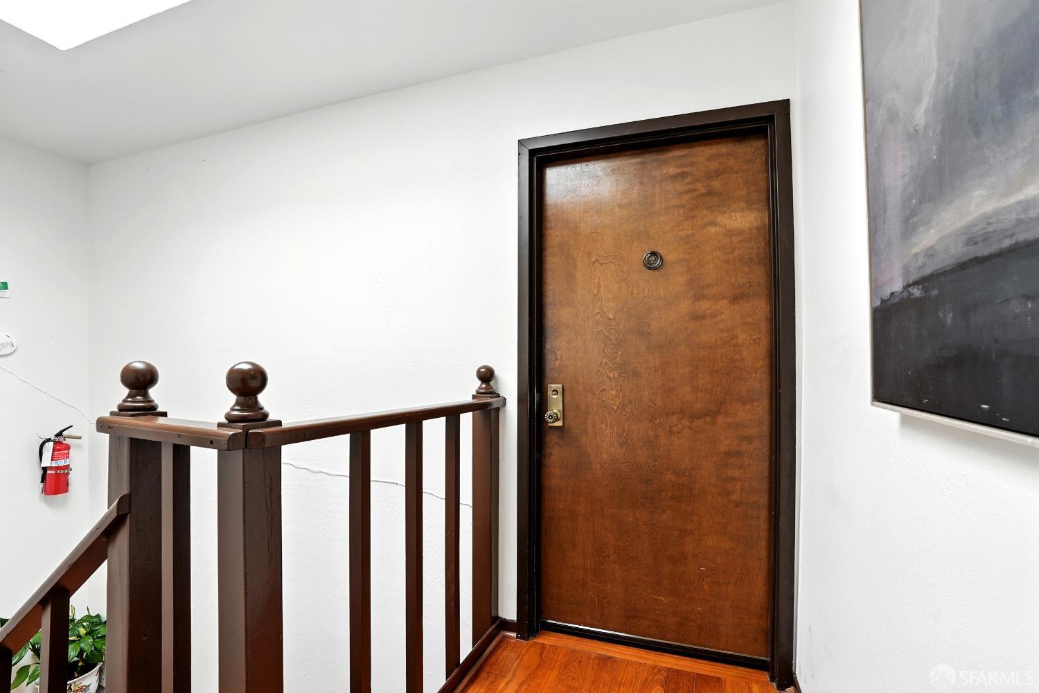 Photo #5: 425061446 Listing 
