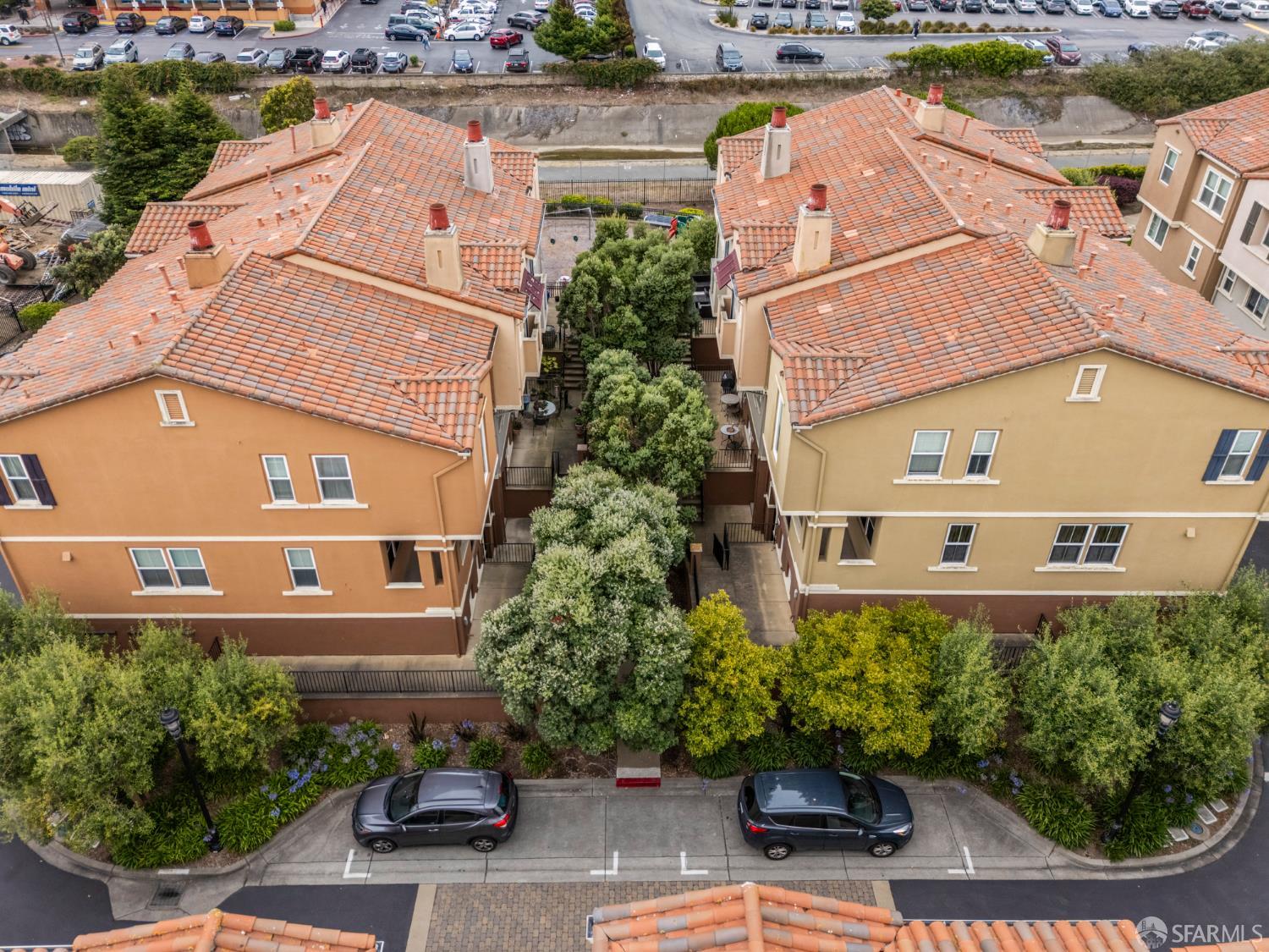 Detail Gallery Image 36 of 45 For 1231 Isabelle Cir, South San Francisco,  CA 94080 - 3 Beds | 2/1 Baths