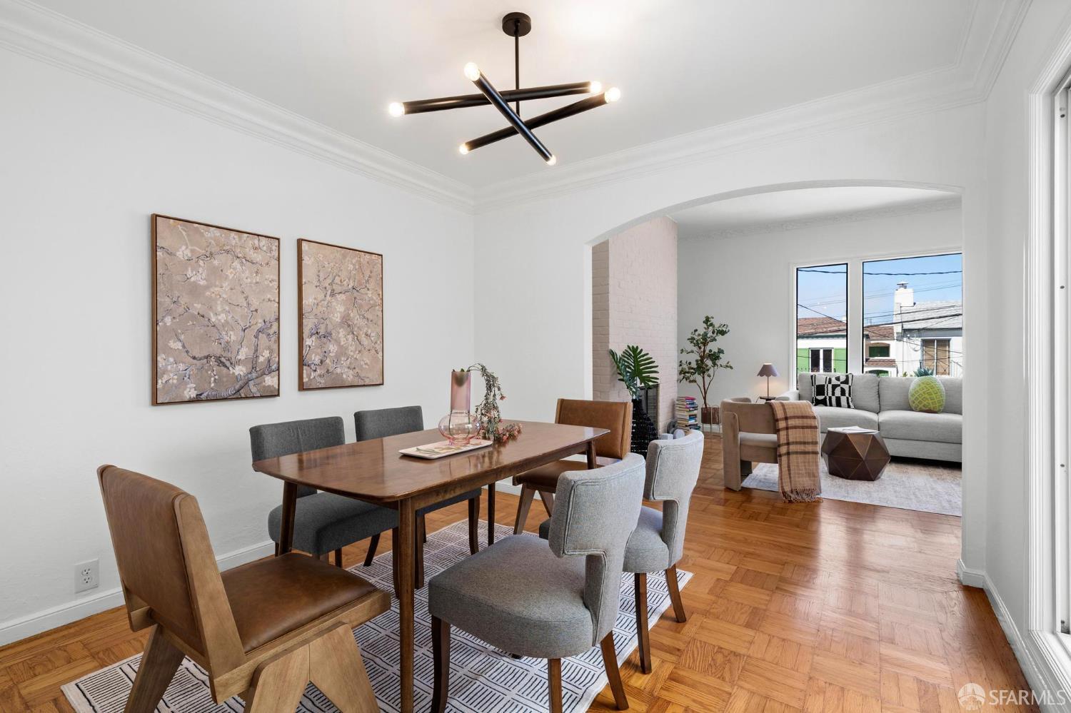 Detail Gallery Image 11 of 61 For 2925 Kirkham St, San Francisco,  CA 94122 - 2 Beds | 1 Baths