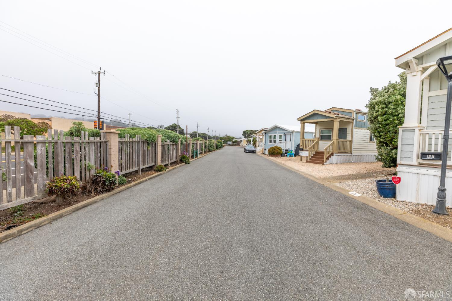 Detail Gallery Image 55 of 55 For 125 1st Ave, Pacifica,  CA 94044 - 1 Beds | 1 Baths