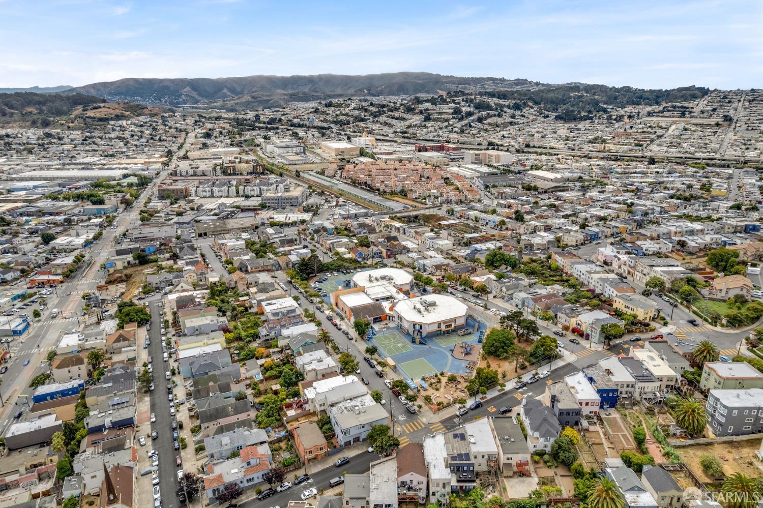Detail Gallery Image 65 of 80 For 1739 Quesada Ave, San Francisco,  CA 94124 - 3 Beds | 2 Baths