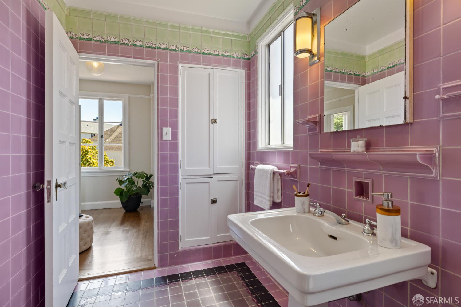 Detail Gallery Image 46 of 94 For 17 Santa Monica Way, San Francisco,  CA 94127 - 5 Beds | 3/1 Baths