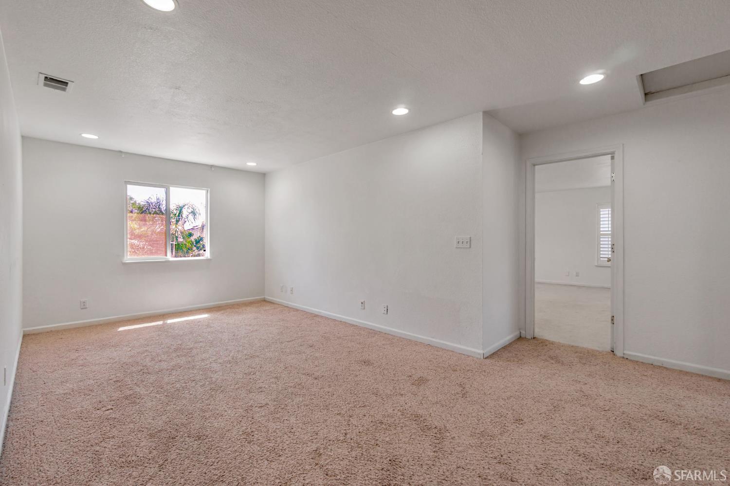 Detail Gallery Image 22 of 52 For 305 Malicoat Ave, Oakley,  CA 94561 - 4 Beds | 2/1 Baths