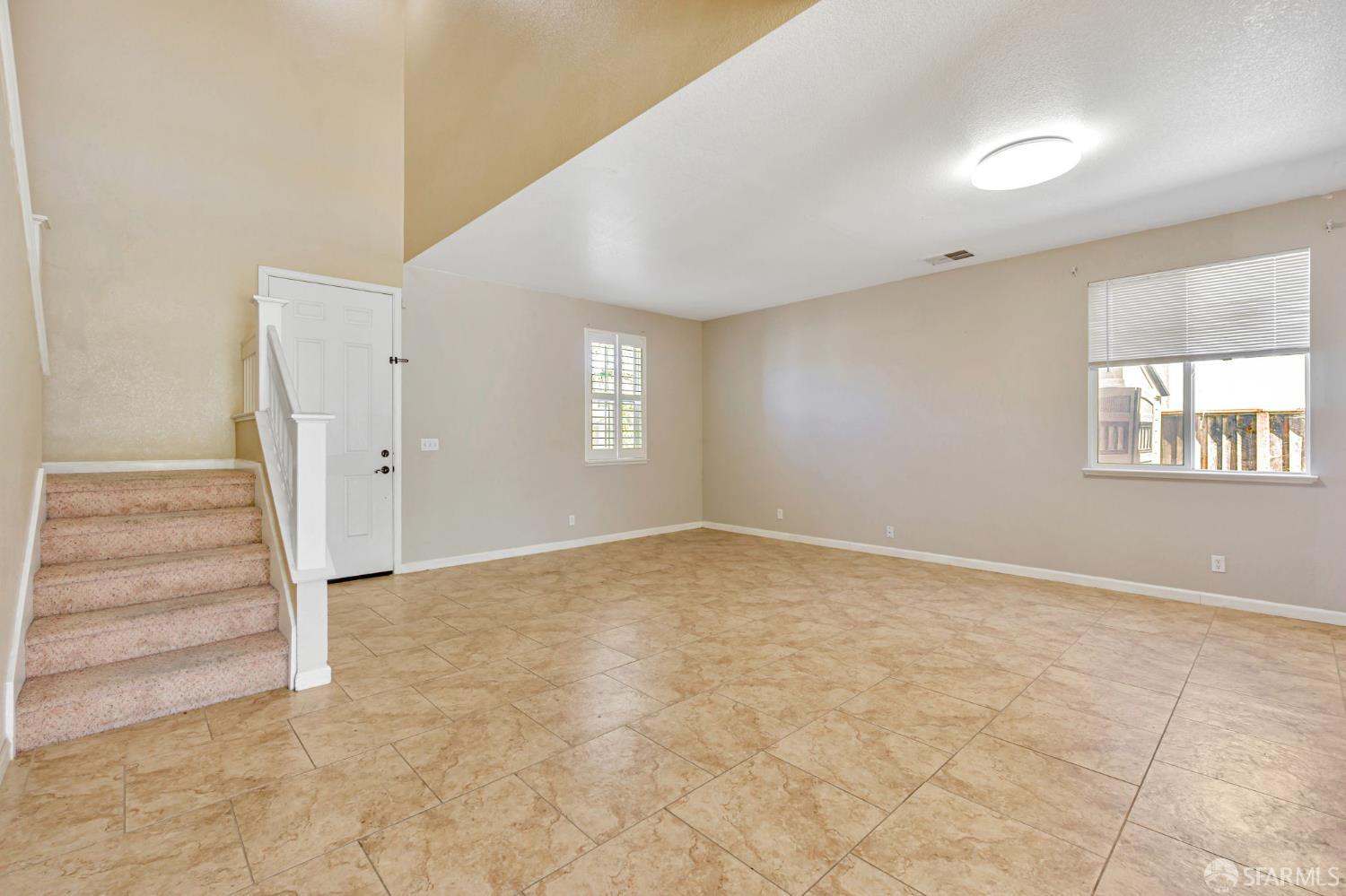 Detail Gallery Image 4 of 52 For 305 Malicoat Ave, Oakley,  CA 94561 - 4 Beds | 2/1 Baths