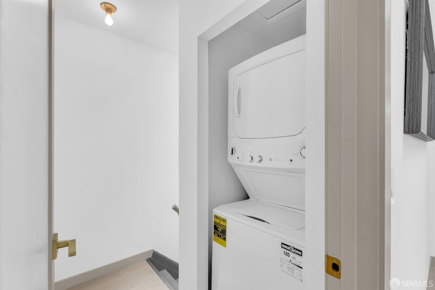 Detail Gallery Image 21 of 80 For 1739 Quesada Ave, San Francisco,  CA 94124 - 3 Beds | 2 Baths
