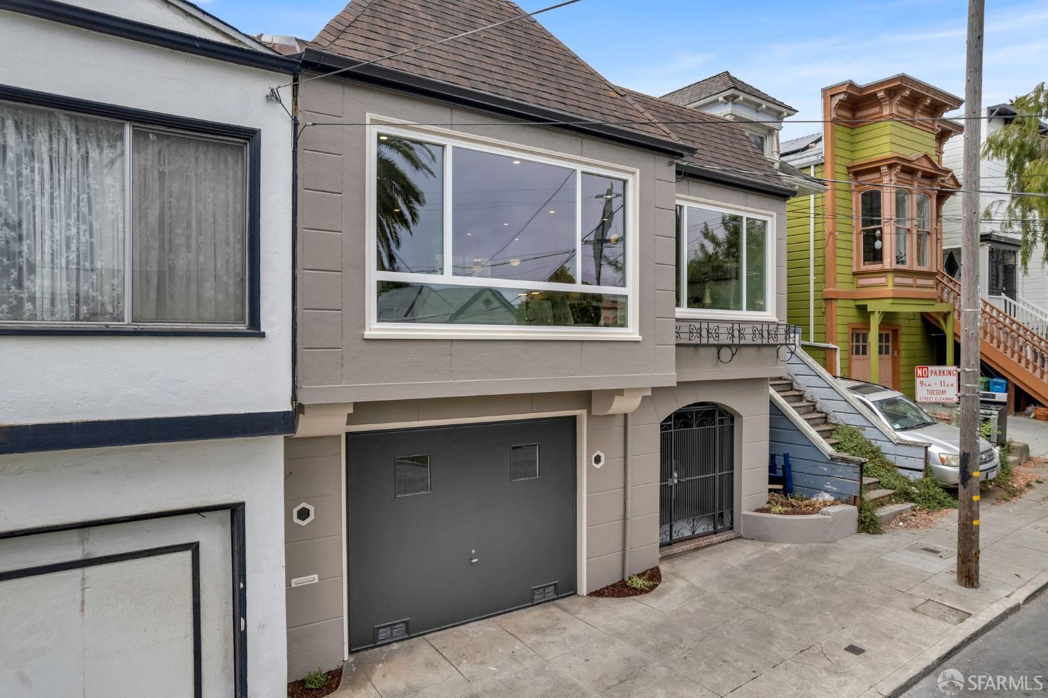 Detail Gallery Image 3 of 80 For 1739 Quesada Ave, San Francisco,  CA 94124 - 3 Beds | 2 Baths