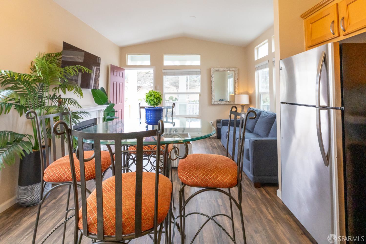 Detail Gallery Image 7 of 55 For 125 1st Ave, Pacifica,  CA 94044 - 1 Beds | 1 Baths
