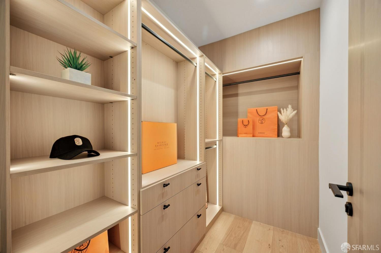 Detail Gallery Image 40 of 50 For 2015 16th Ave, San Francisco,  CA 94116 - 5 Beds | 4 Baths