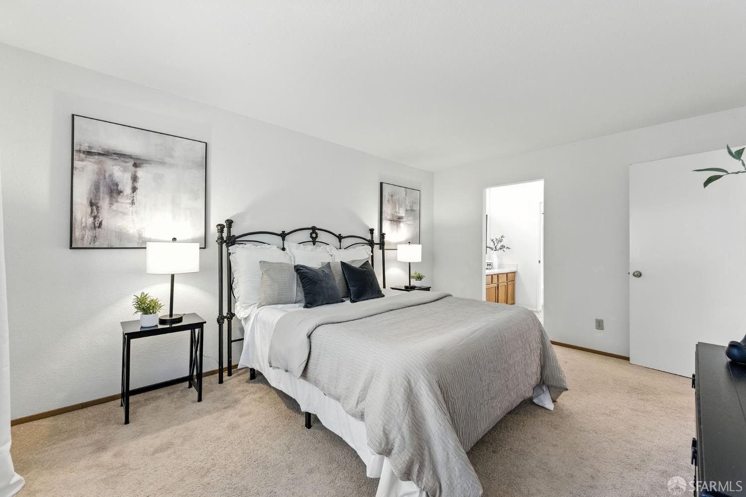 Detail Gallery Image 15 of 36 For 8266 Gaunt Ave #F1,  Gilroy,  CA 95020 - 2 Beds | 1/1 Baths