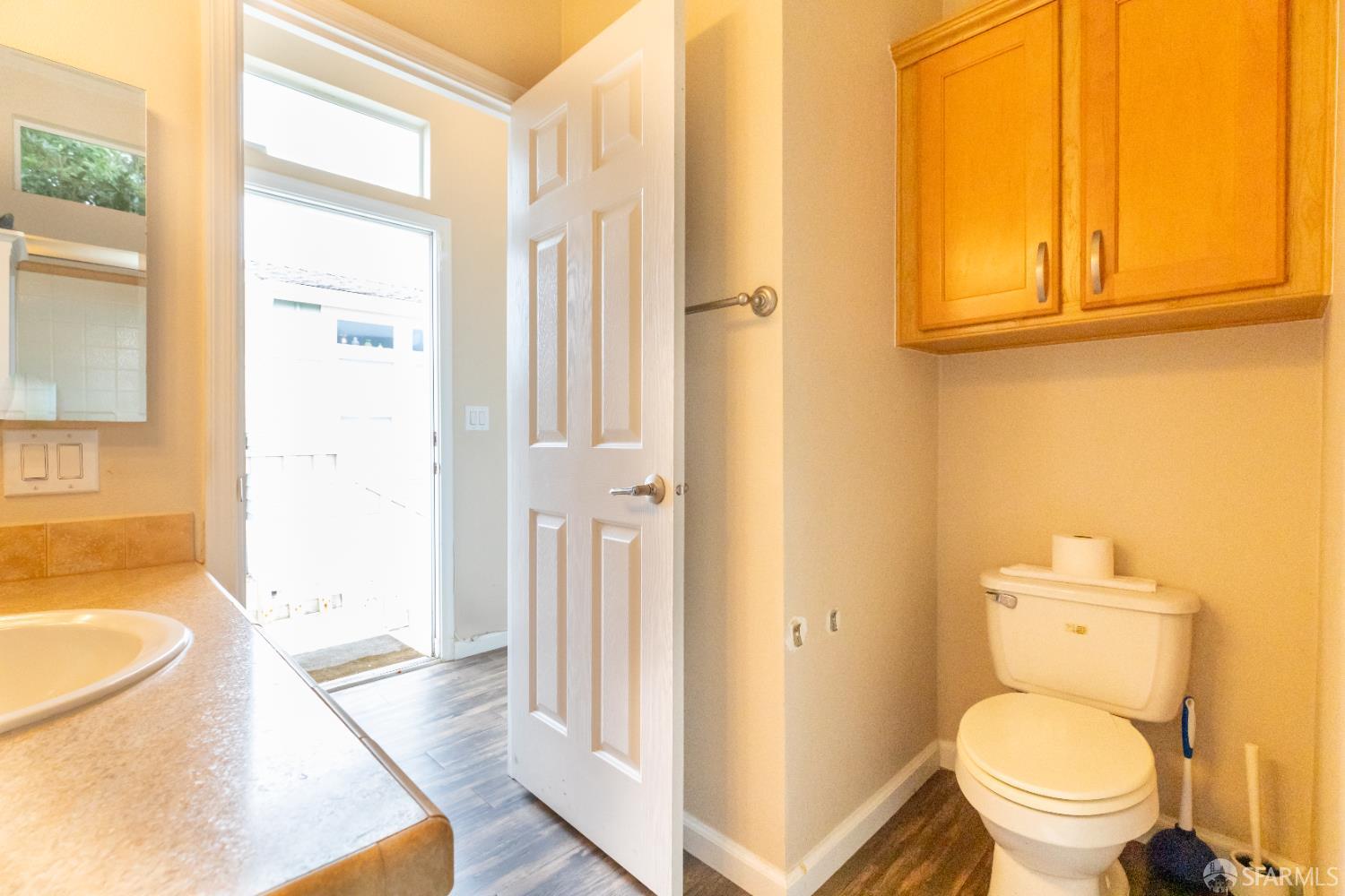 Detail Gallery Image 18 of 55 For 125 1st Ave, Pacifica,  CA 94044 - 1 Beds | 1 Baths