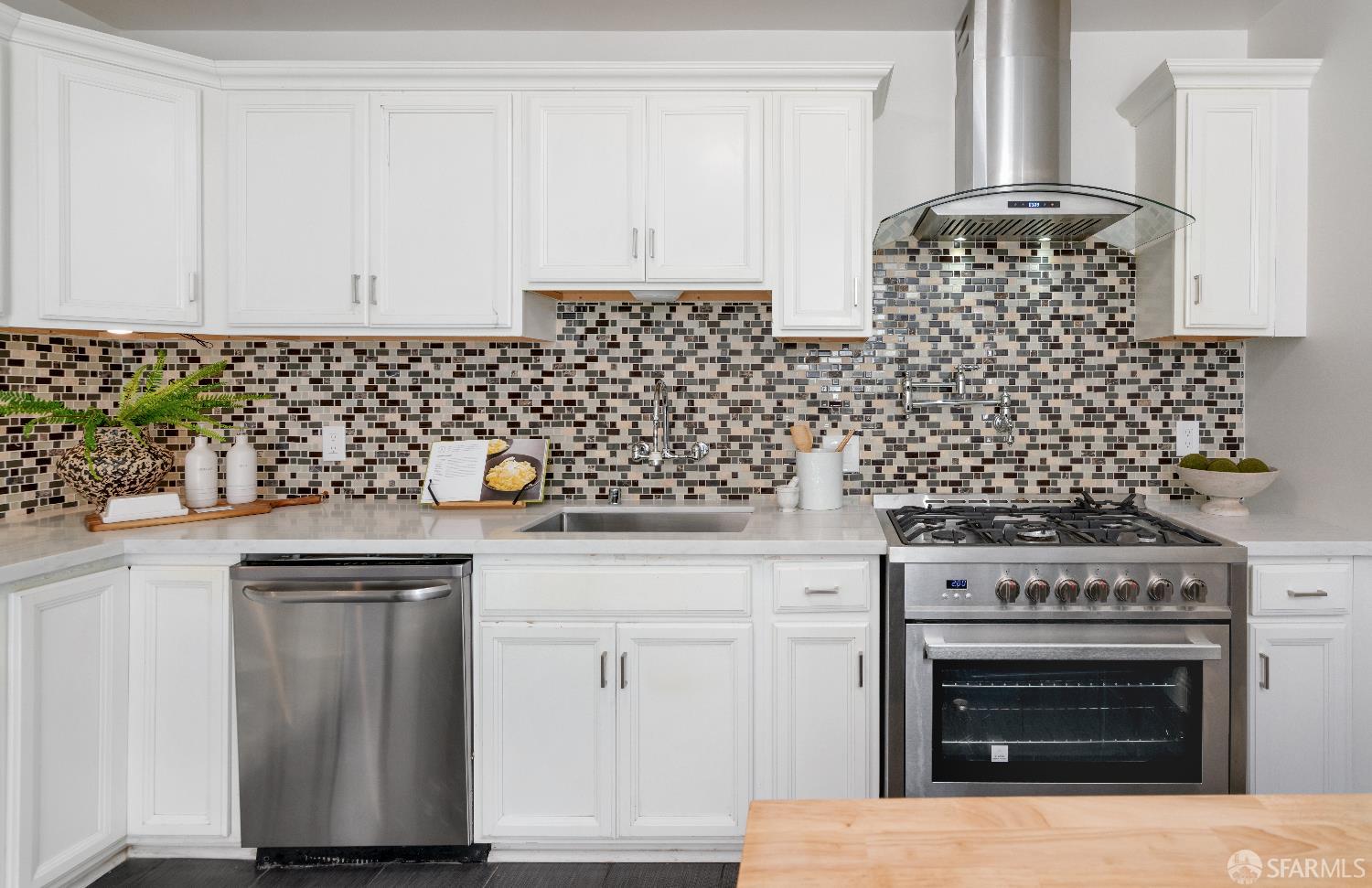 Detail Gallery Image 15 of 40 For 1325 Cayuga Ave, San Francisco,  CA 94112 - 2 Beds | 1 Baths