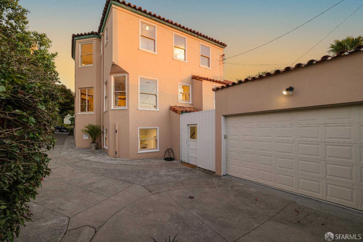 Detail Gallery Image 73 of 94 For 17 Santa Monica Way, San Francisco,  CA 94127 - 5 Beds | 3/1 Baths