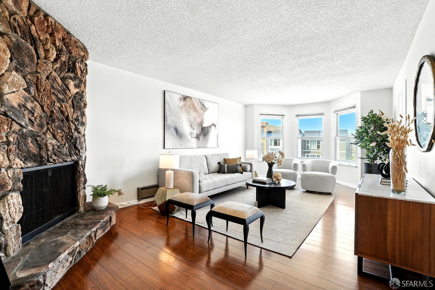 Photo #6: 425061446 Listing 