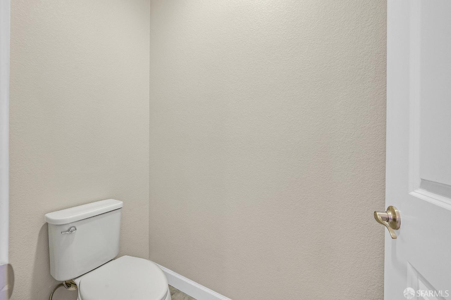 Detail Gallery Image 17 of 33 For 2908 Worthing Common Cir, Livermore,  CA 94550 - 4 Beds | 3/1 Baths