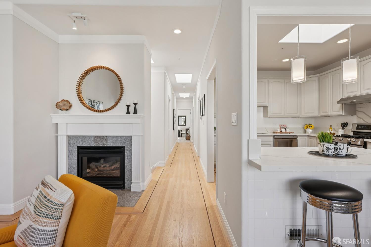 Detail Gallery Image 9 of 58 For 70 Miriam St, Daly City,  CA 94014 - 5 Beds | 3 Baths