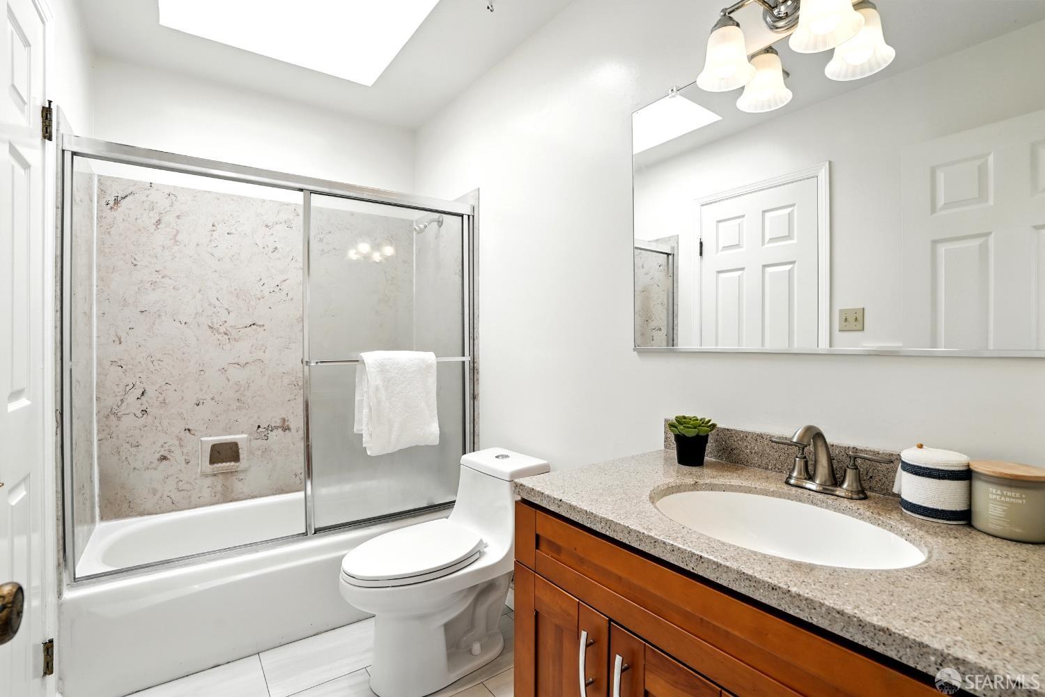 Photo #24: 425061446 Listing: Photo #24