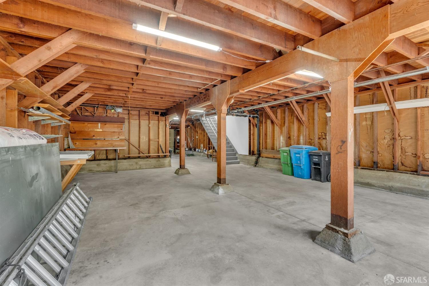Detail Gallery Image 25 of 80 For 1739 Quesada Ave, San Francisco,  CA 94124 - 3 Beds | 2 Baths