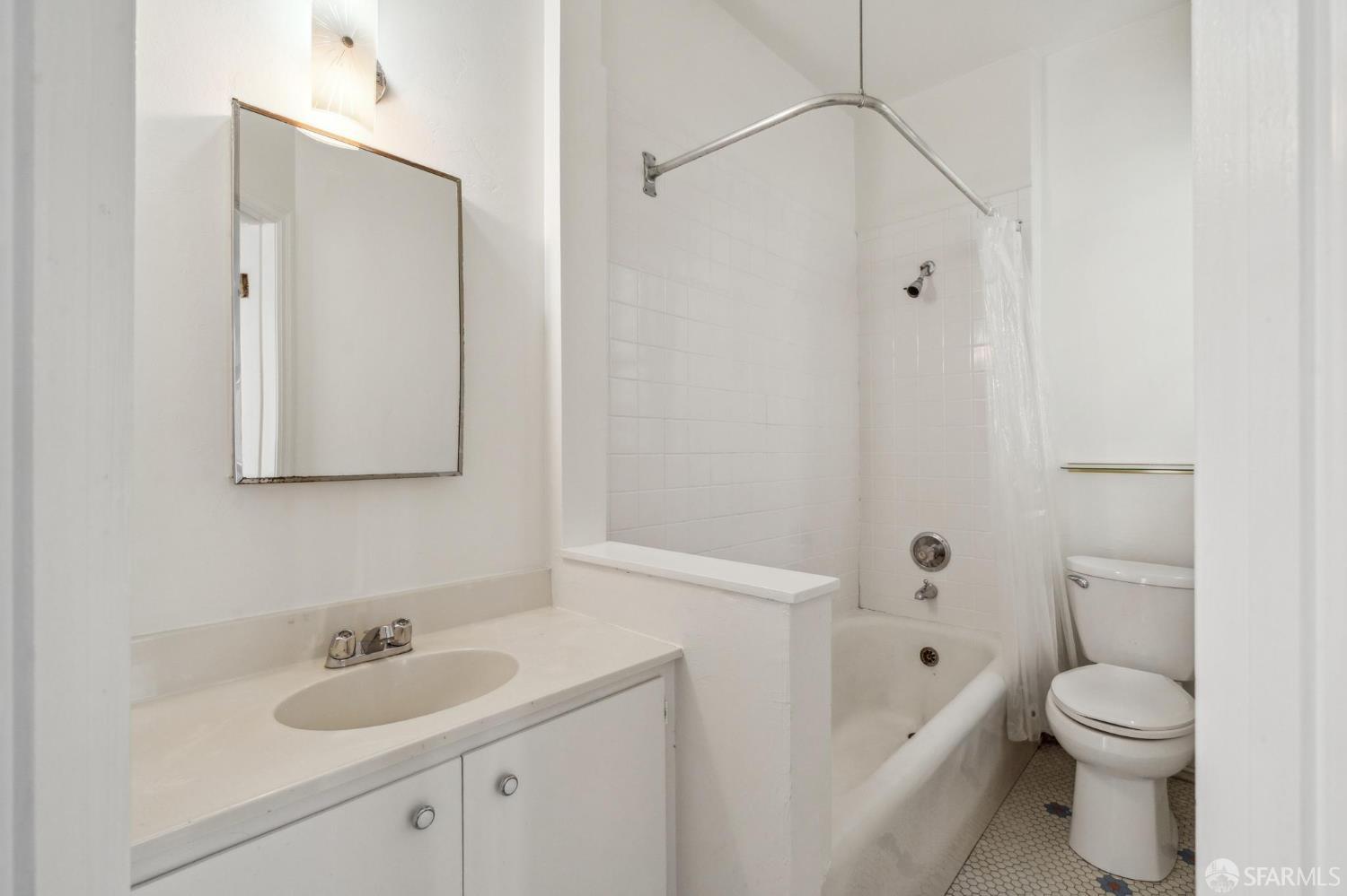 Detail Gallery Image 15 of 18 For 28 Sonoma St, San Francisco,  CA 94133 - – Beds | – Baths