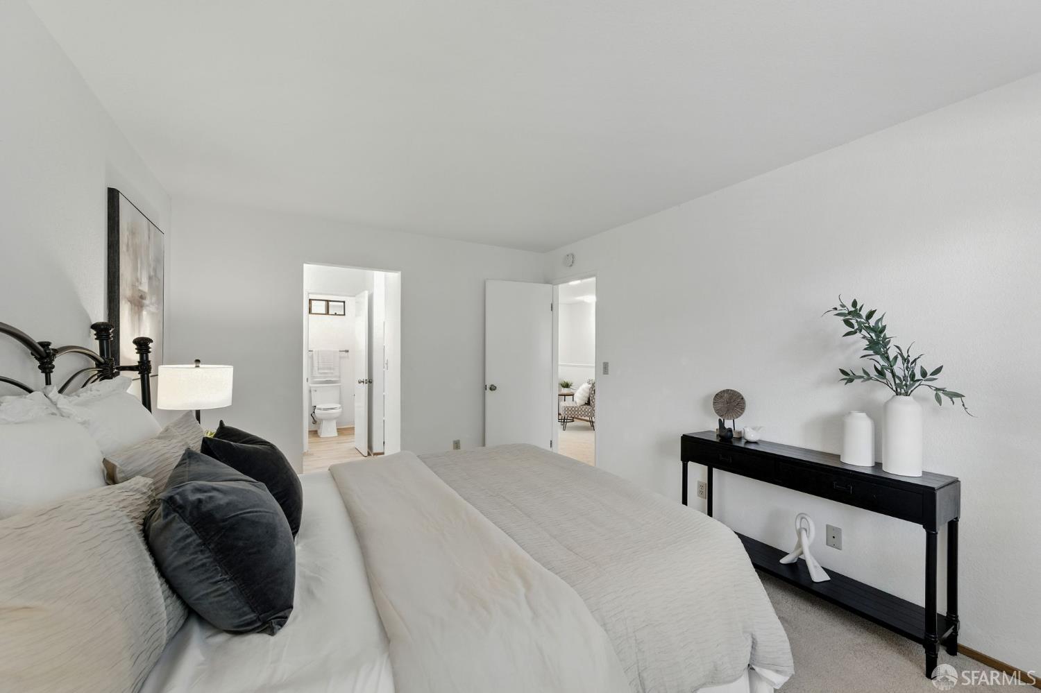Detail Gallery Image 14 of 36 For 8266 Gaunt Ave #F1,  Gilroy,  CA 95020 - 2 Beds | 1/1 Baths