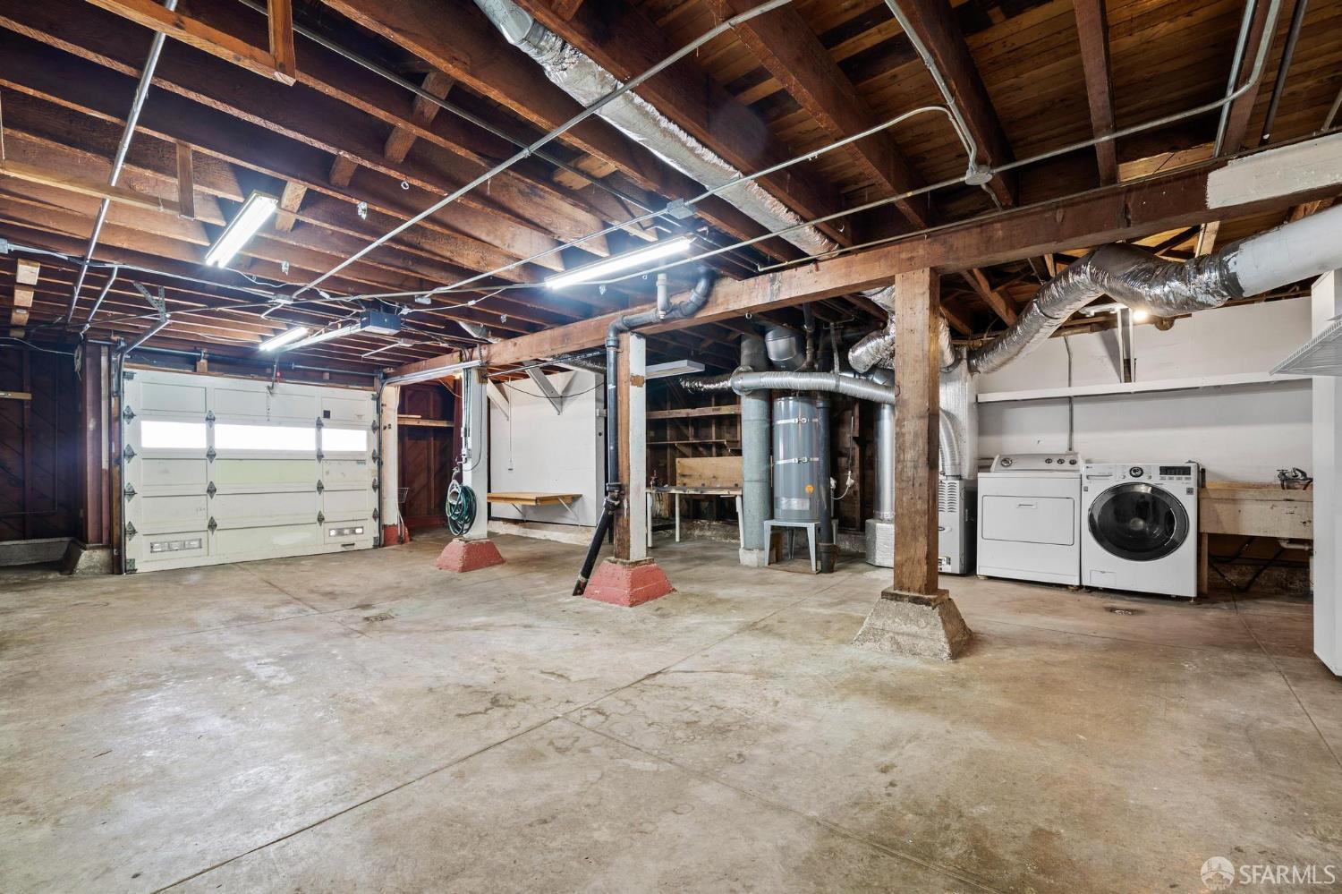 Detail Gallery Image 28 of 61 For 2925 Kirkham St, San Francisco,  CA 94122 - 2 Beds | 1 Baths