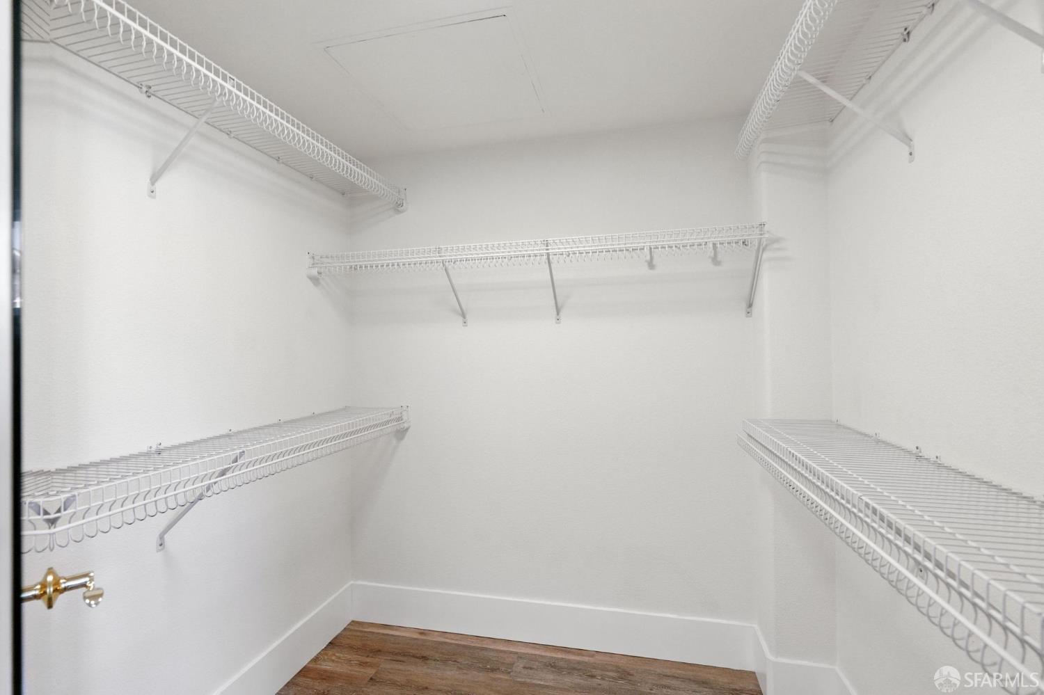 Photo #19: 425067237 Listing: Photo #19