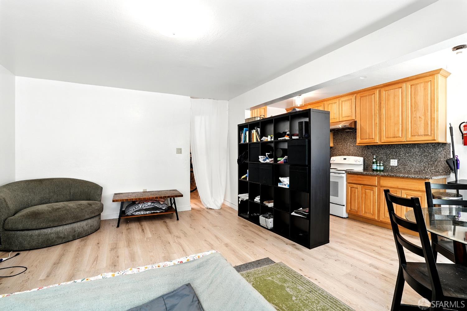 Photo #24: 425061424 Listing: Photo #24
