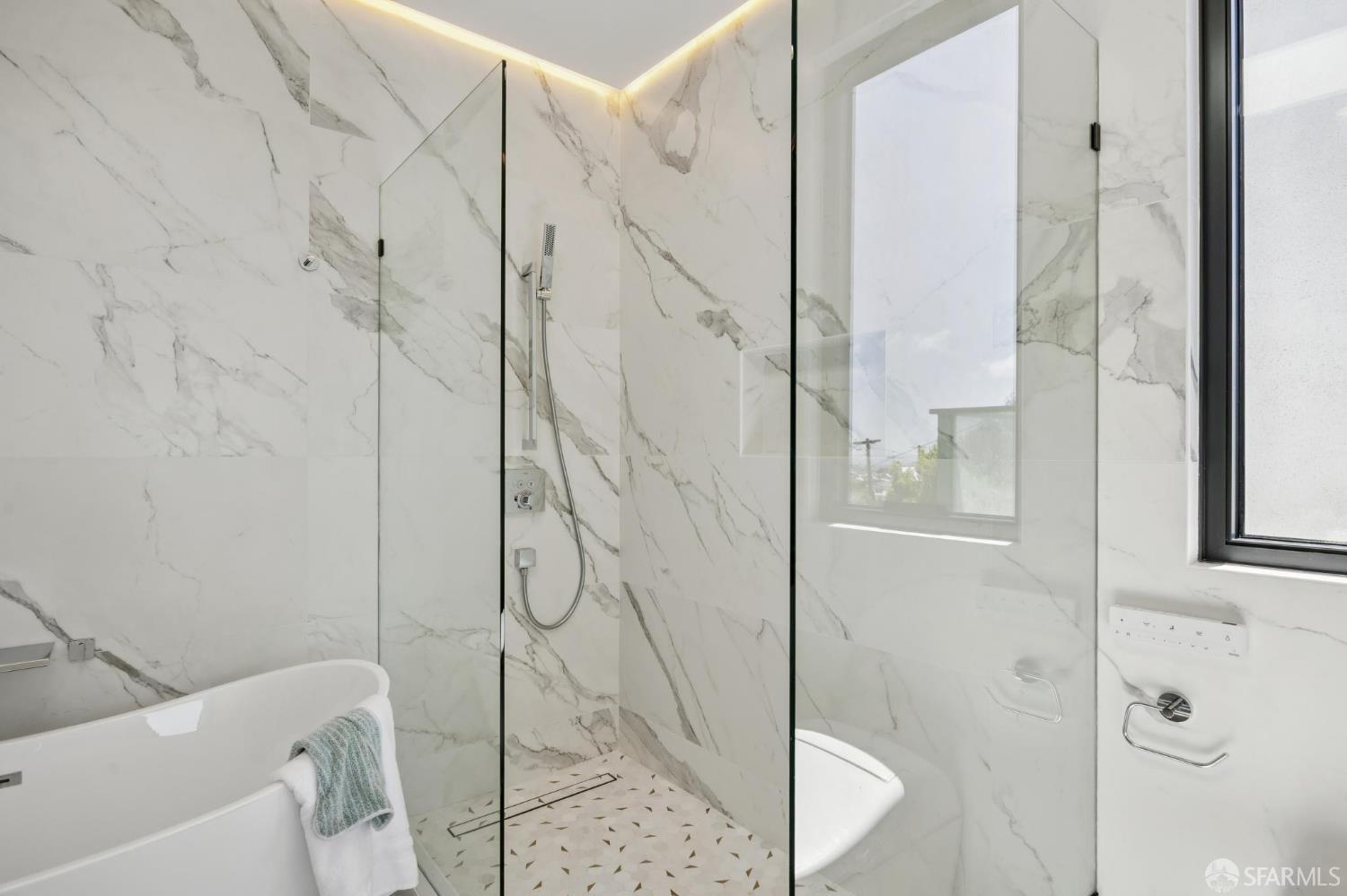 Detail Gallery Image 23 of 50 For 2015 16th Ave, San Francisco,  CA 94116 - 5 Beds | 4 Baths