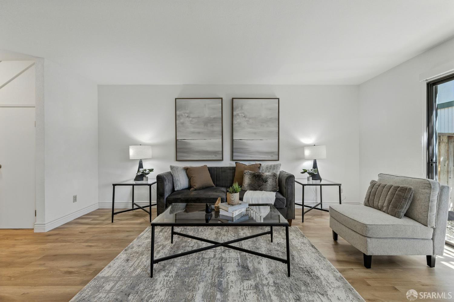 Detail Gallery Image 5 of 36 For 8266 Gaunt Ave #F1,  Gilroy,  CA 95020 - 2 Beds | 1/1 Baths