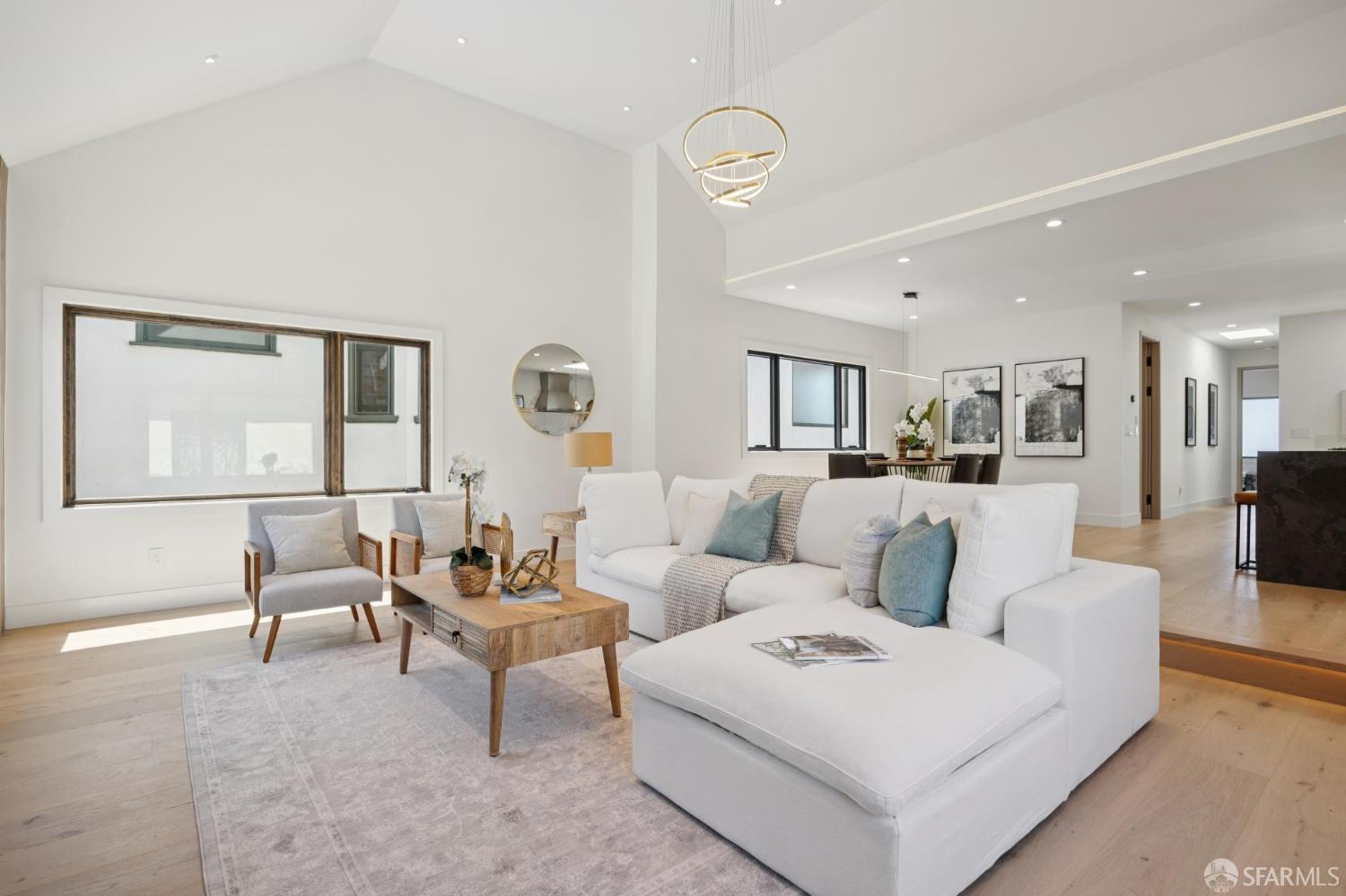 Detail Gallery Image 8 of 50 For 2015 16th Ave, San Francisco,  CA 94116 - 5 Beds | 4 Baths