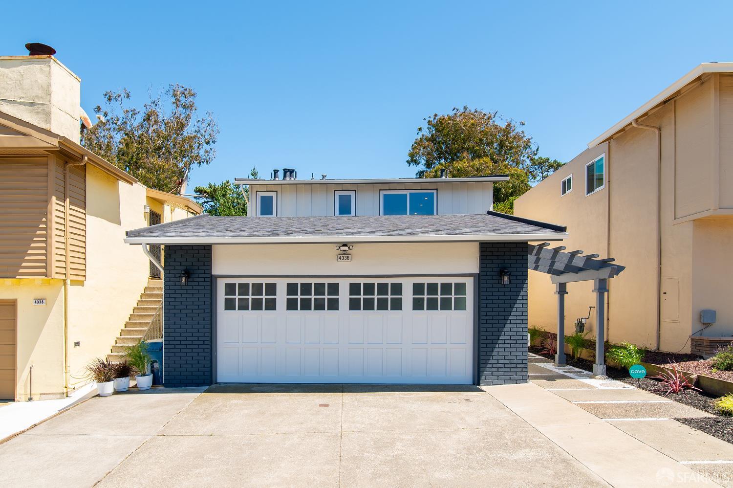 Detail Gallery Image 2 of 37 For 4336 Callan Blvd, Daly City,  CA 94015 - 3 Beds | 2/1 Baths