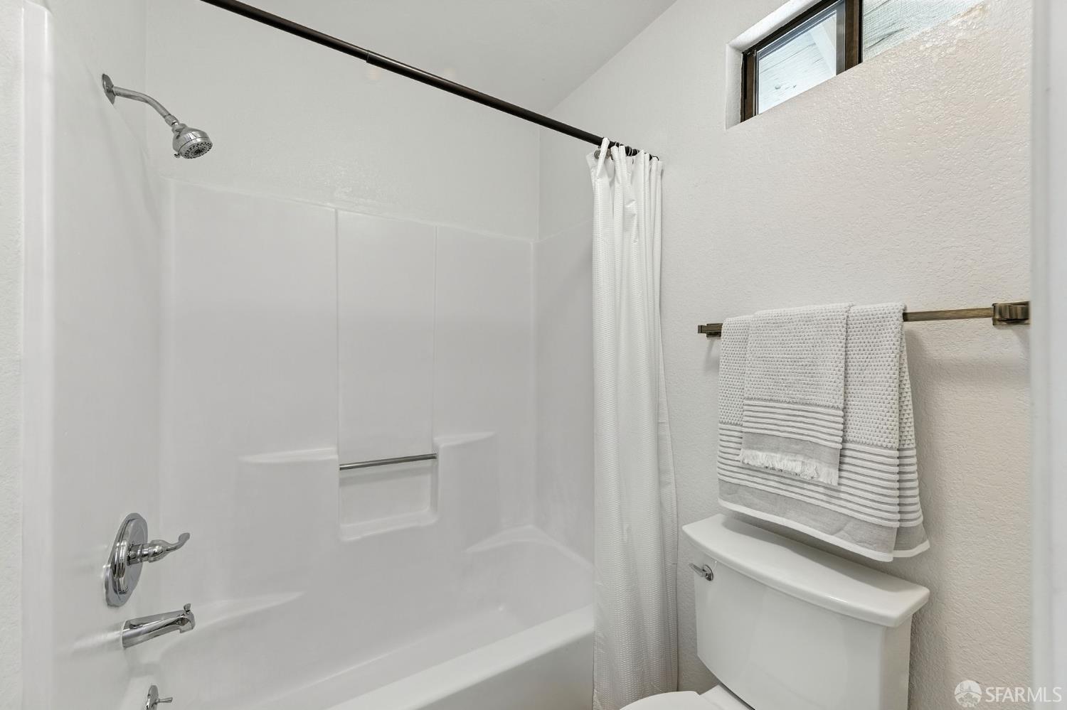 Detail Gallery Image 22 of 36 For 8266 Gaunt Ave #F1,  Gilroy,  CA 95020 - 2 Beds | 1/1 Baths