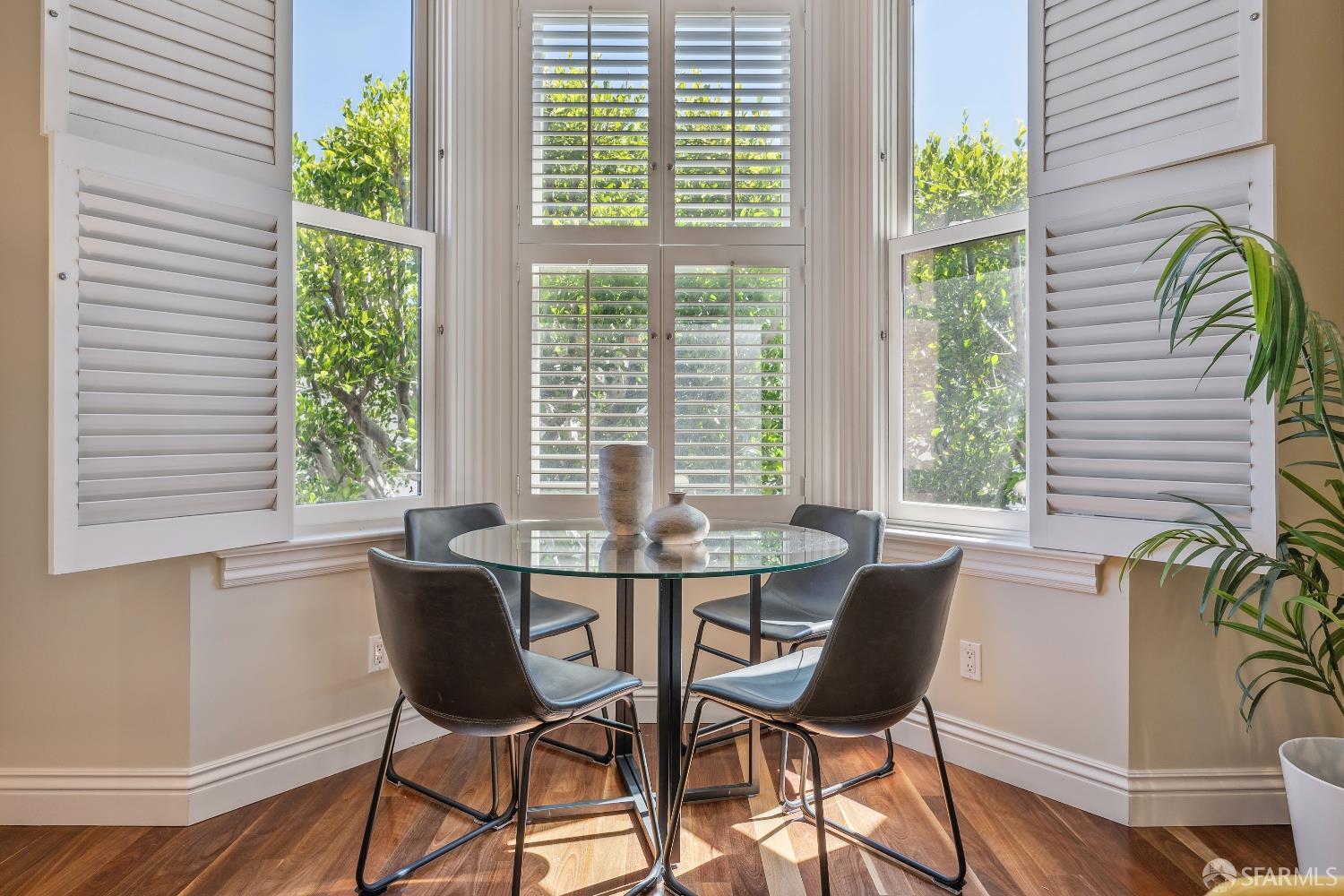 Detail Gallery Image 8 of 51 For 2145 Powell St, San Francisco,  CA 94133 - 2 Beds | 2 Baths