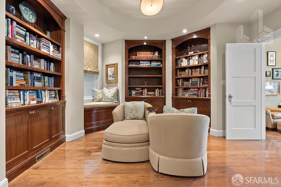 Detail Gallery Image 8 of 20 For 824 Vallejo St, San Francisco,  CA 94133 - – Beds | – Baths